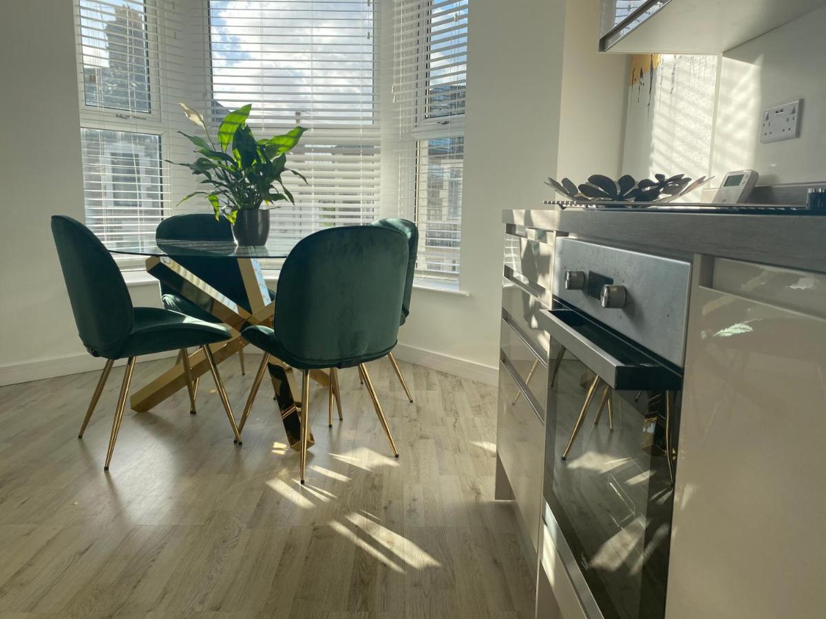 Stylish Pontcanna Flat Near City Centre Cardiff Buitenkant foto