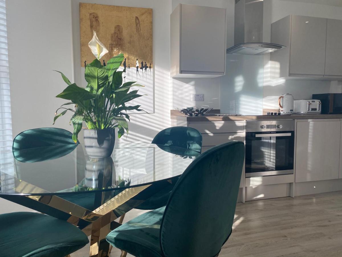 Stylish Pontcanna Flat Near City Centre Cardiff Buitenkant foto